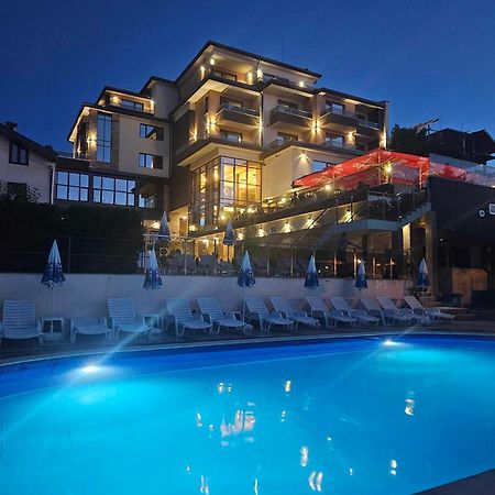 Комплекс Бабенец Hotell Gorna Oryakhovitsa Exteriör bild