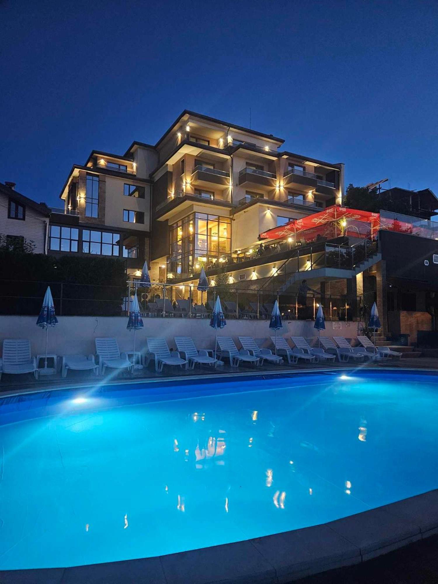 Комплекс Бабенец Hotell Gorna Oryakhovitsa Exteriör bild