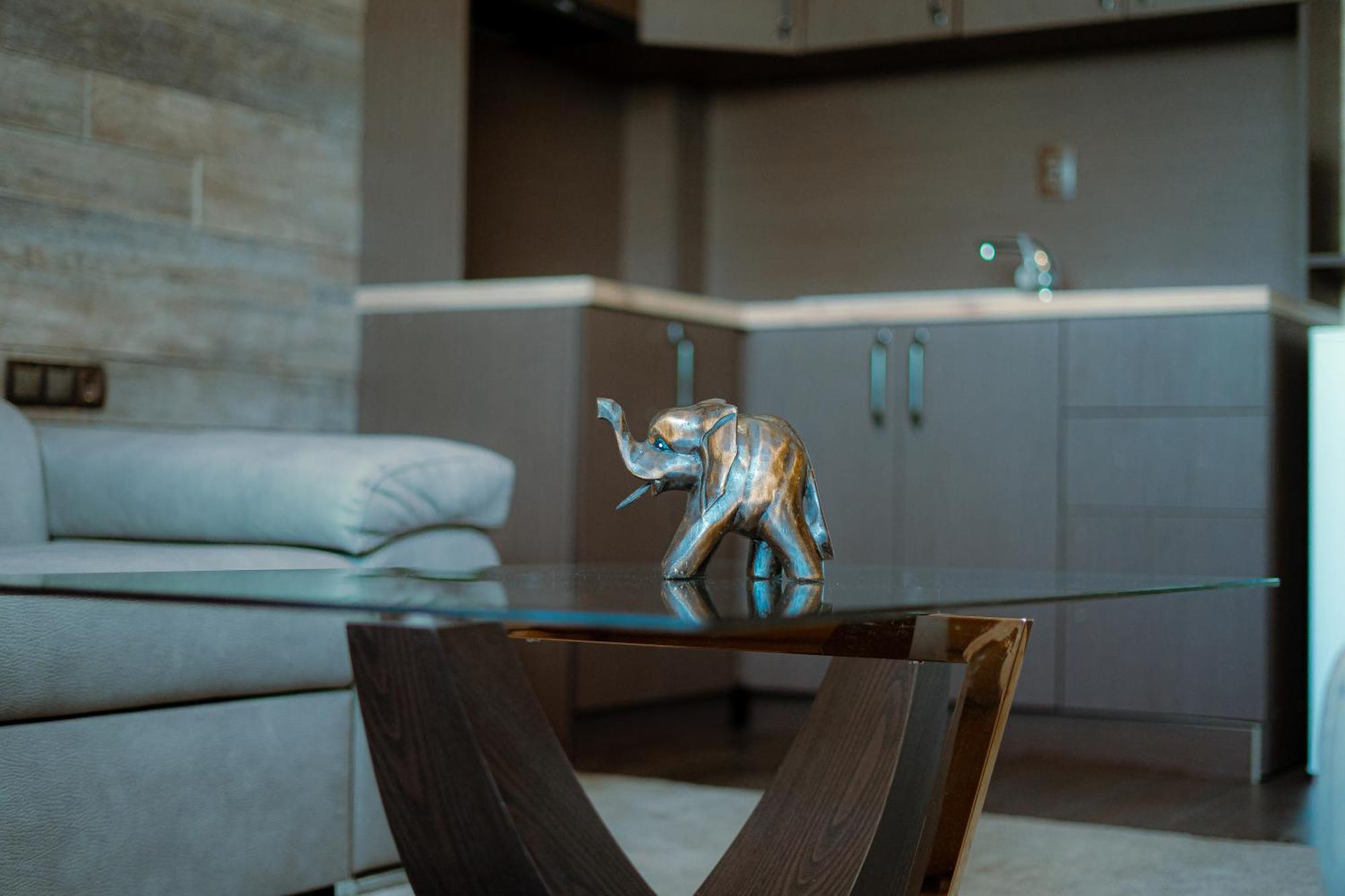 Комплекс Бабенец Hotell Gorna Oryakhovitsa Exteriör bild