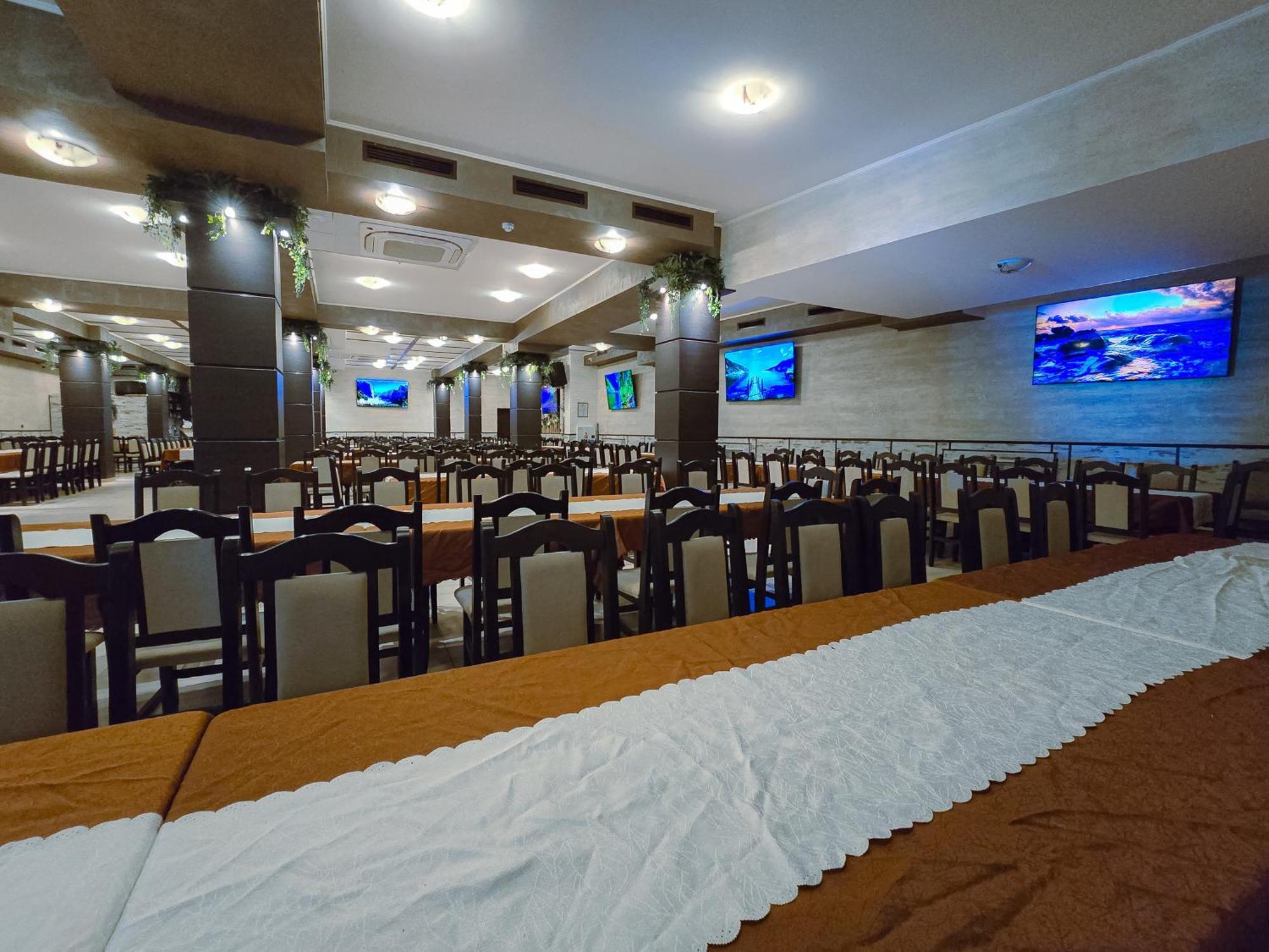 Комплекс Бабенец Hotell Gorna Oryakhovitsa Exteriör bild