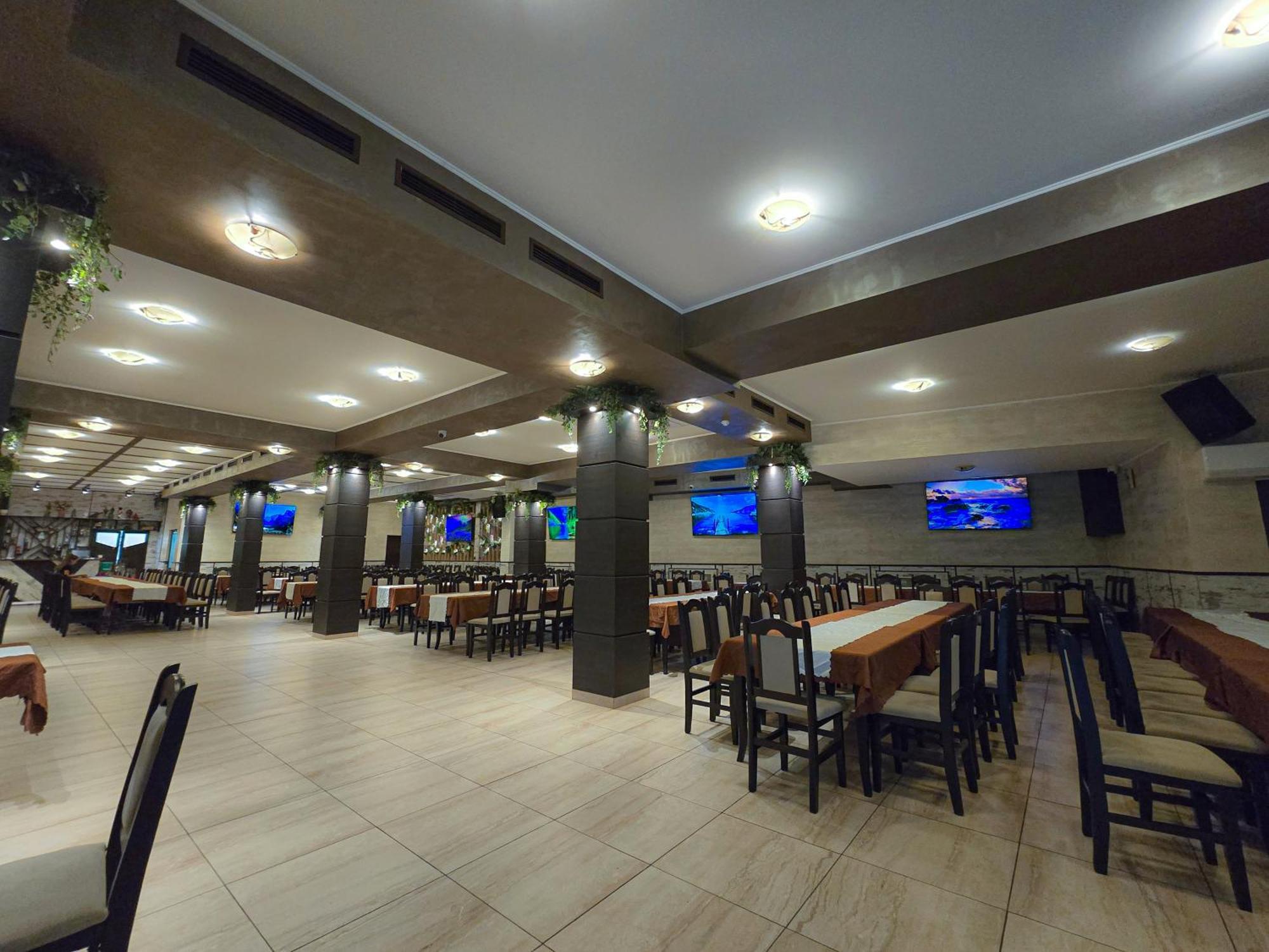Комплекс Бабенец Hotell Gorna Oryakhovitsa Exteriör bild