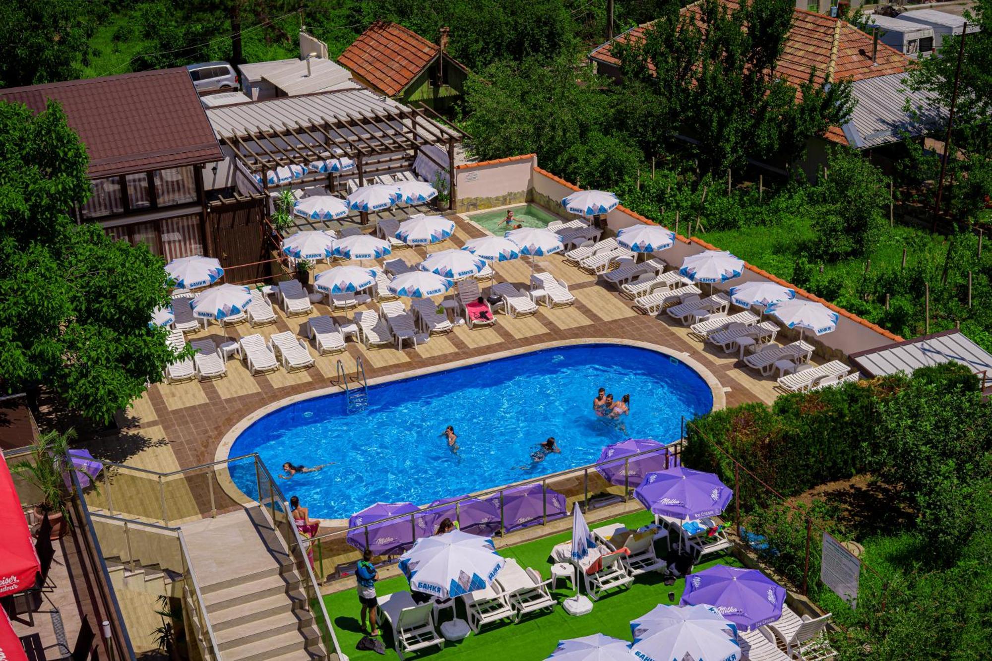 Комплекс Бабенец Hotell Gorna Oryakhovitsa Exteriör bild